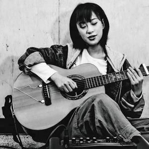 穿瑜伽裤被c出白浆国产
